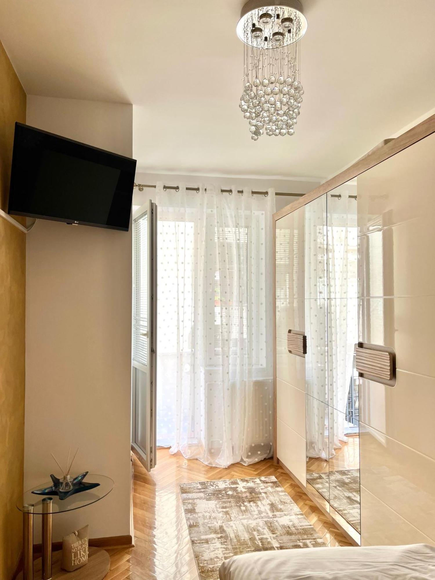 Apartamento Lumo Ni Exterior foto