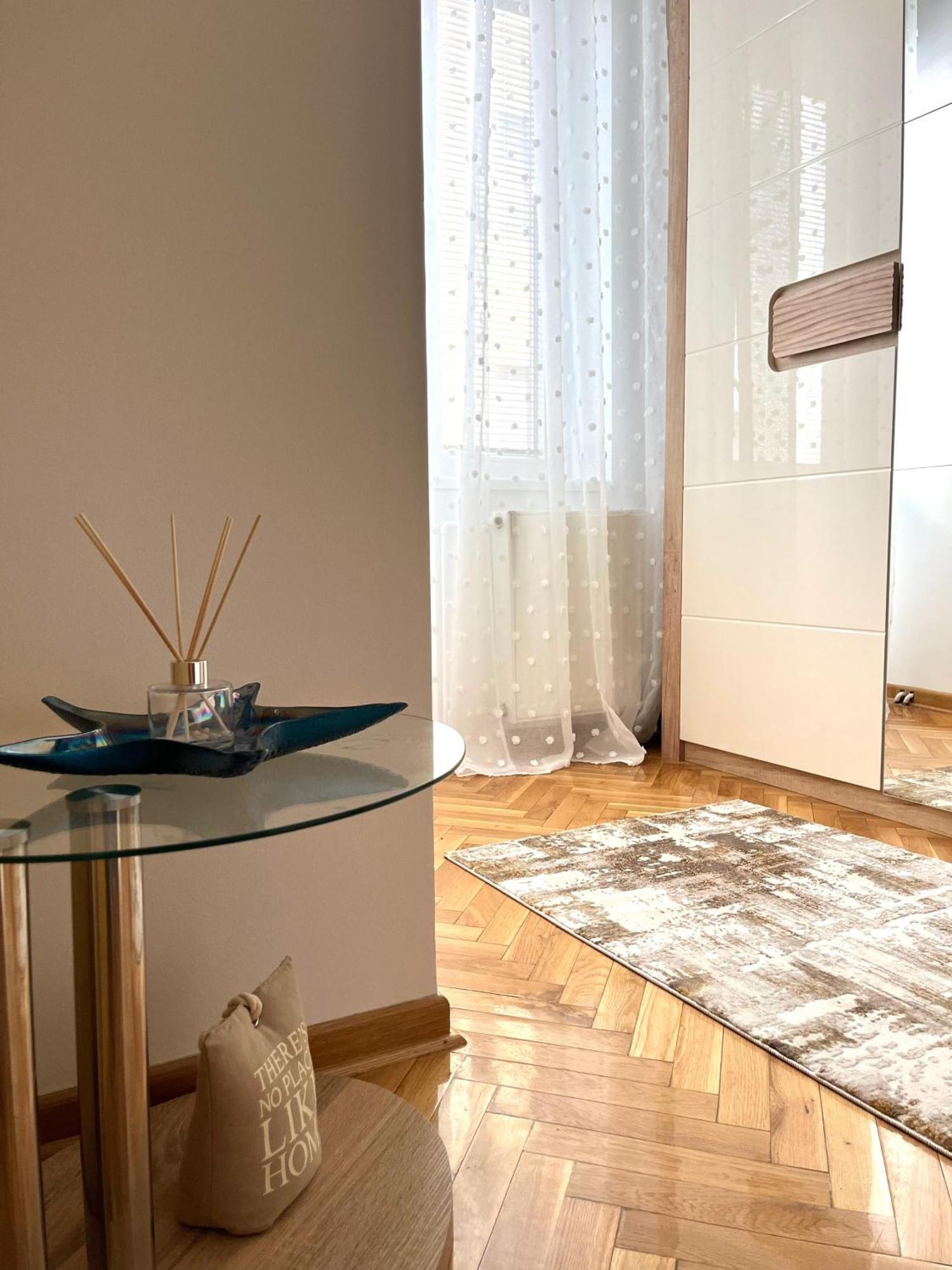 Apartamento Lumo Ni Exterior foto