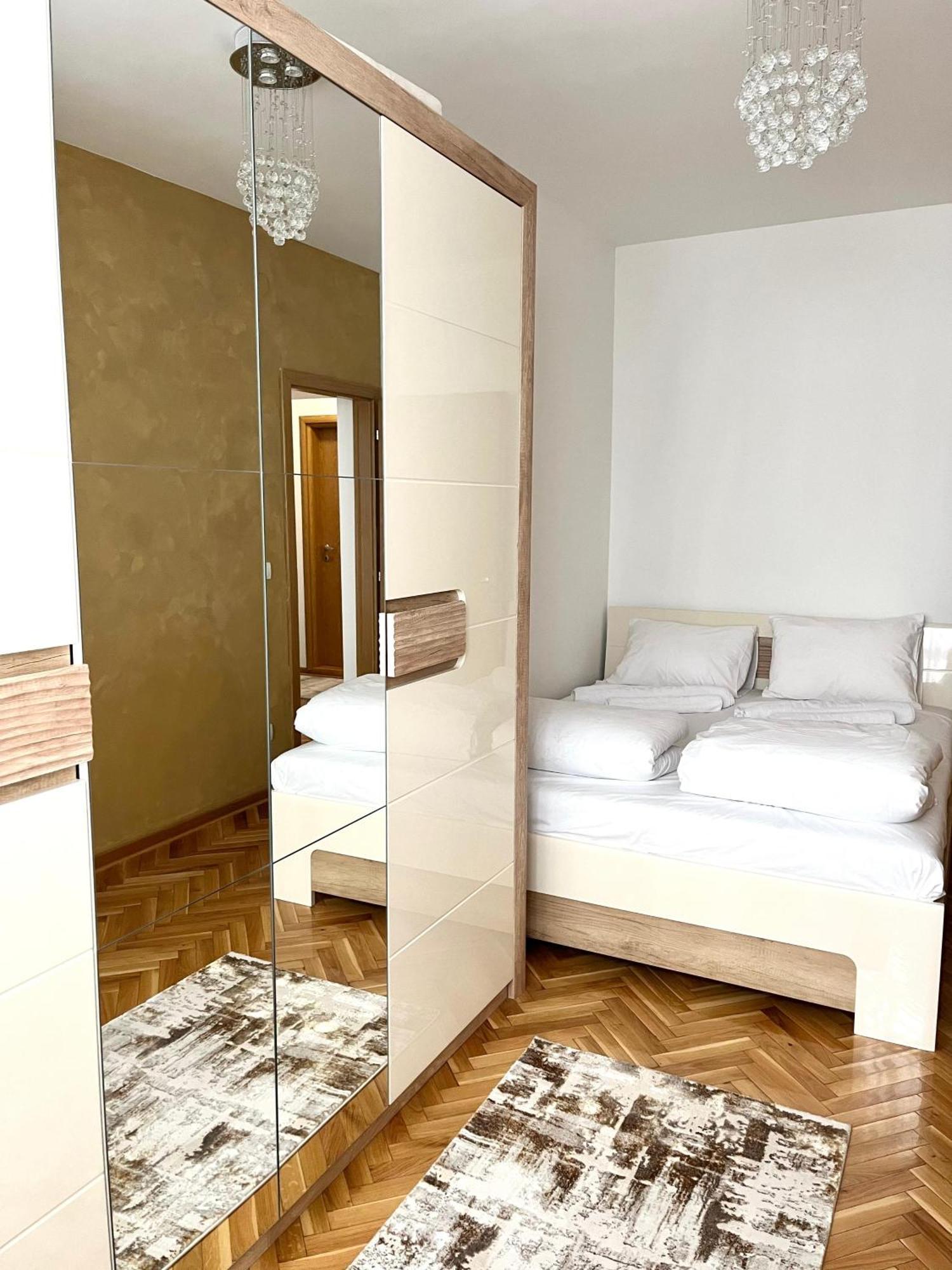 Apartamento Lumo Ni Exterior foto