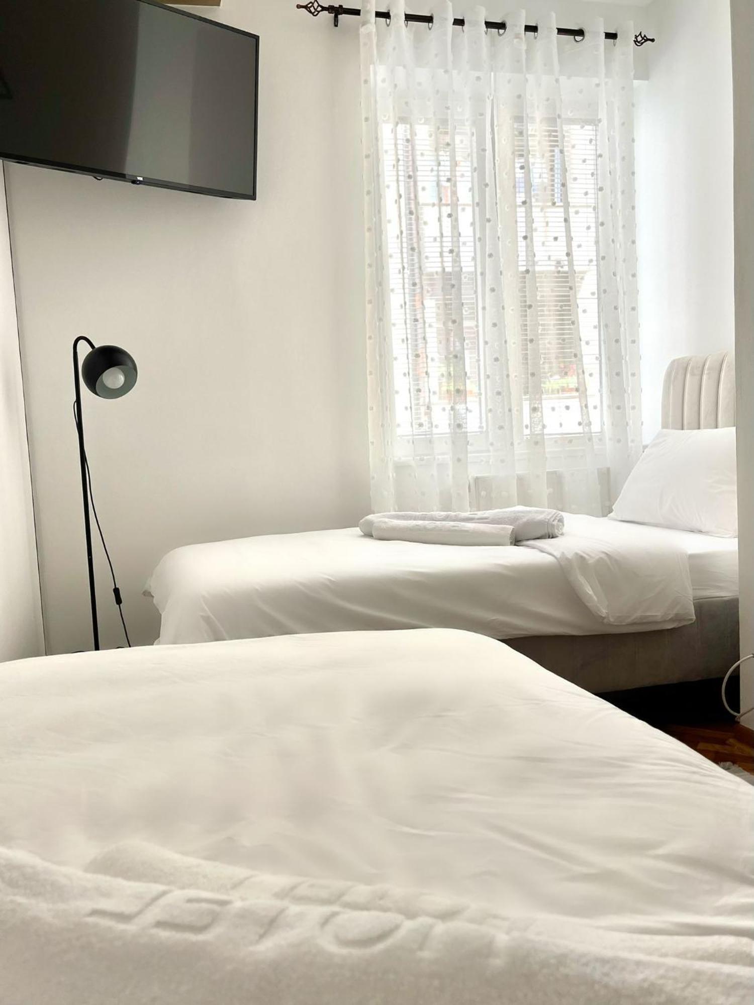 Apartamento Lumo Ni Exterior foto