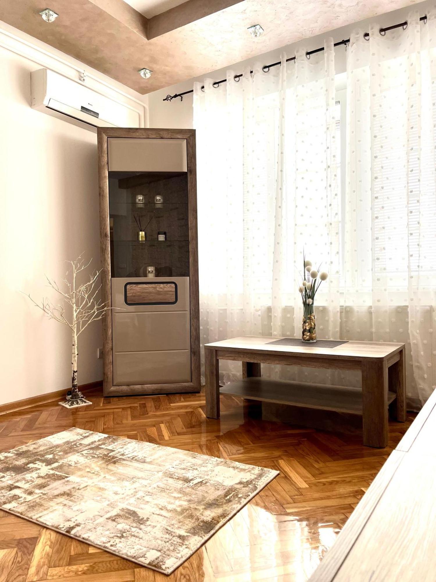 Apartamento Lumo Ni Exterior foto